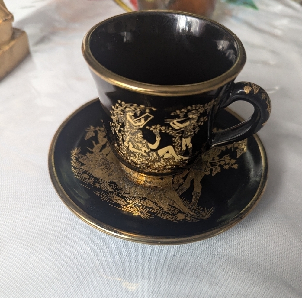 Handmade Greek 24k Gold Embellished Tea Cups and Saucers, Vintage